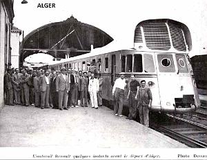Alger - Autorail Renault
